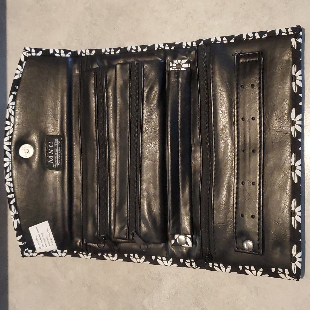Mainstreet Collection Travel Jewelry Clutch